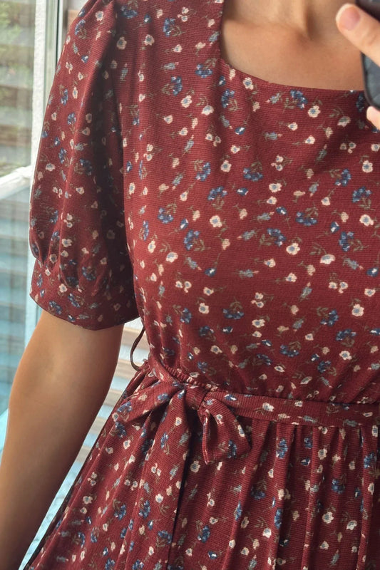 Maroon Floral Puff Sleeves Midi Dress
